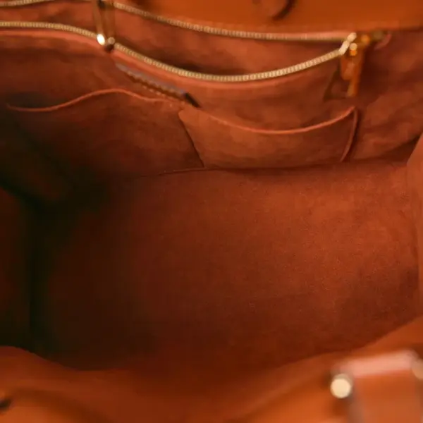 LV Neverfull MM Cognac Giant Monogram Empreinte Leather