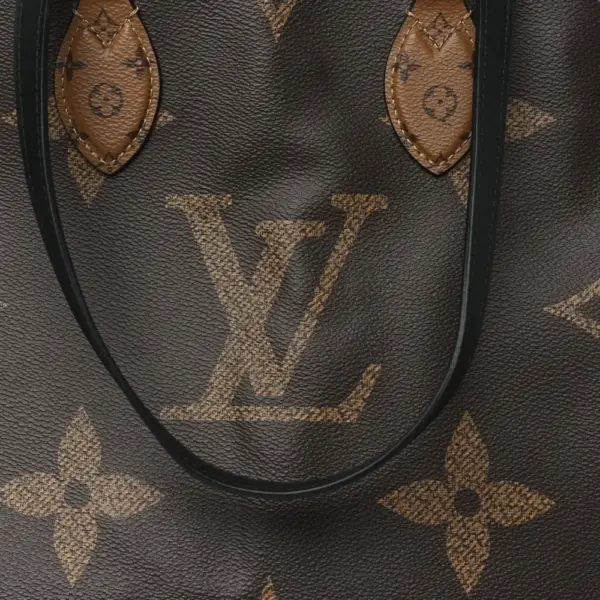 LV OnTheGo MM Reverse Giant Monogram Canvas