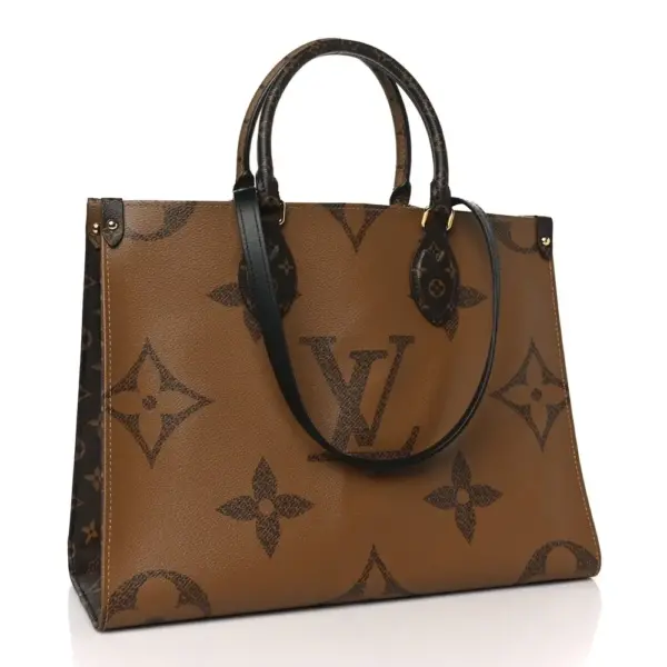 LV OnTheGo MM Reverse Giant Monogram Canvas